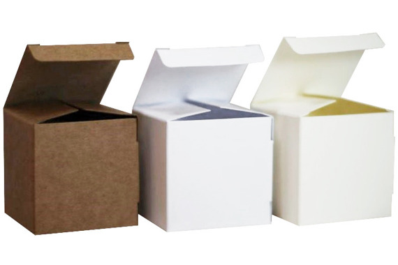 RzP Schachtel Geschenkbox Box Taufe Kommunion 5x5x5 300g, weiß