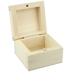 Holzkiste mit abgerundetem Deckel 6,5 x 6,5 cm