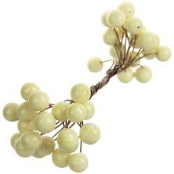 Beerenzweig - cremig - 1 Zweig mit 40 Beeren