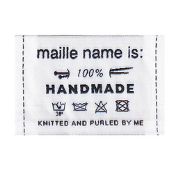 Etikett - MAILLE NAME IS 100% handgemacht