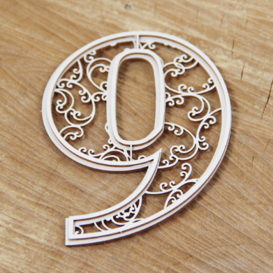 SCRAPINIEC Dekorpappe Die Cut Chipboard Dekoration Ornament, Monogramm "9"