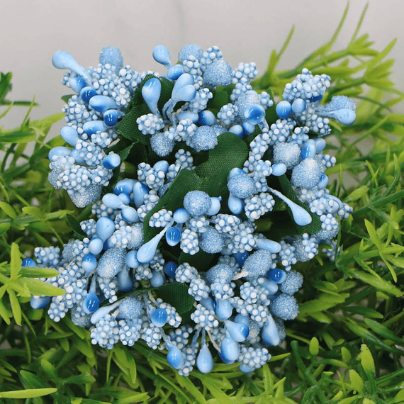 Dekorativer Blumenstrauß - blau