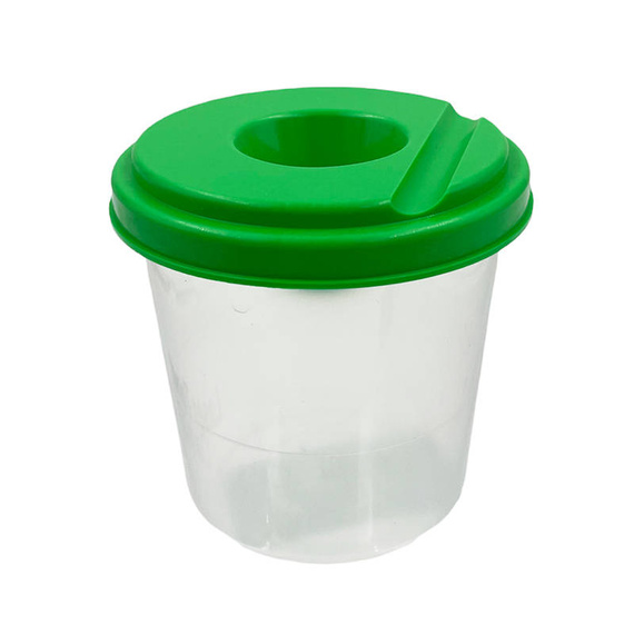 Tropffreier Becher aus Kunststoff