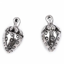 METALLANHÄNGER basteln, Schmuck selbst machen, scrapbooking - Erdbeere 2 stk.